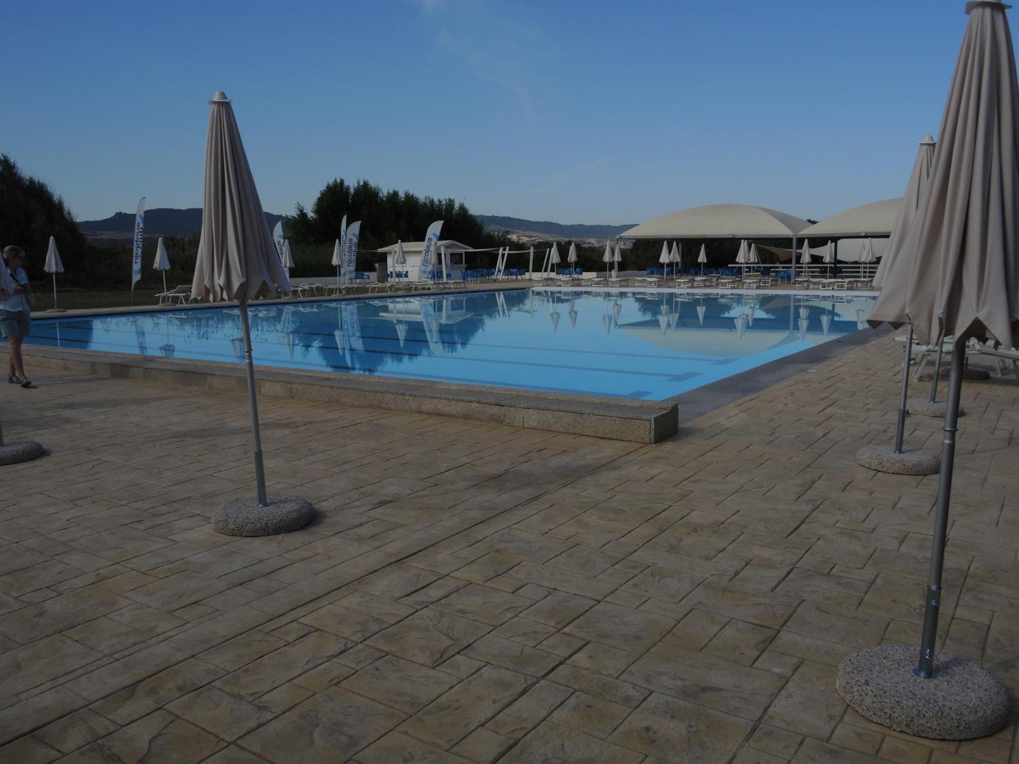 Maison de vacances dans un village de vacances à100 m. de la plage Badesi Exterior foto